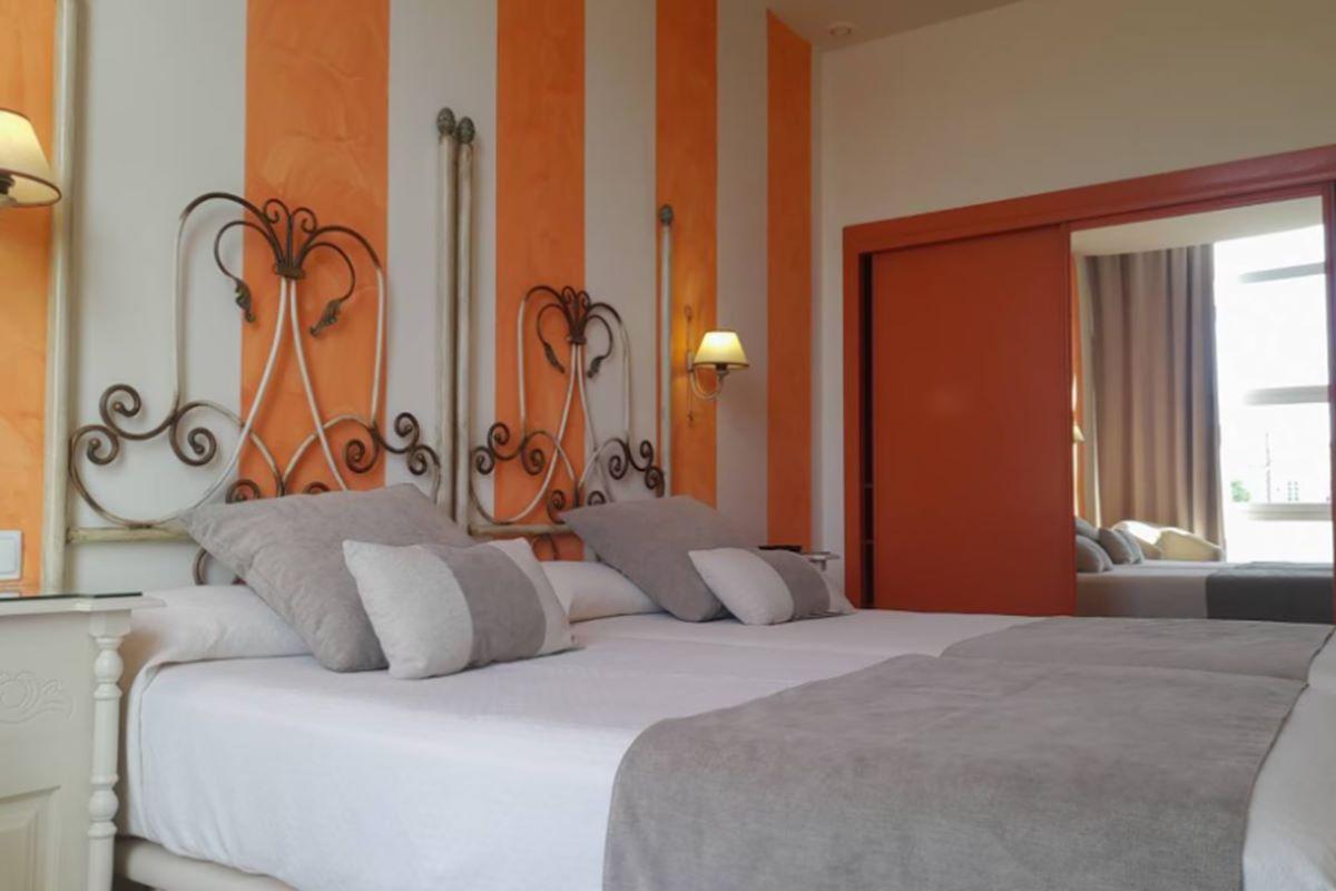 Crisol Chiclana Hotel Chiclana de la Frontera Eksteriør billede