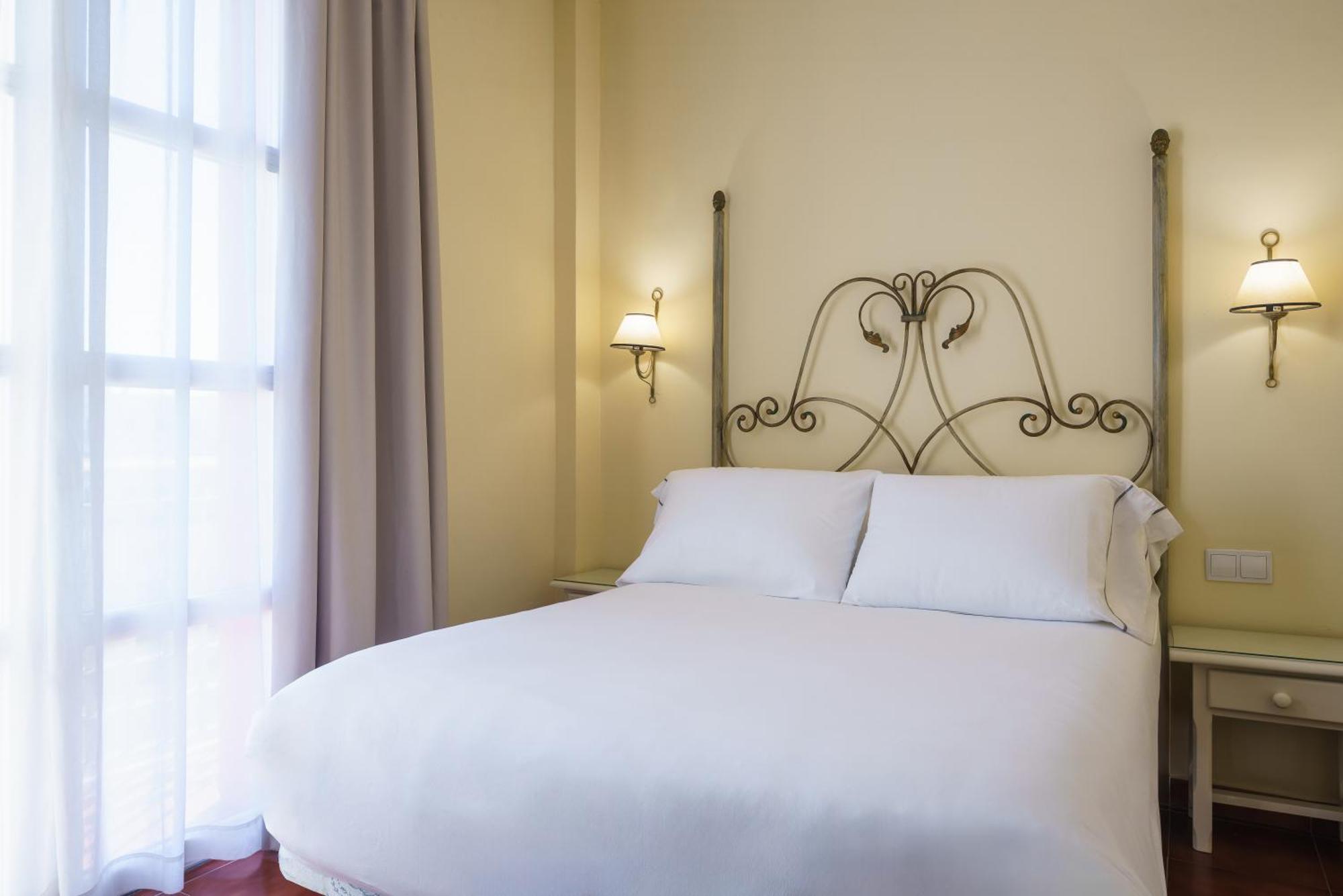 Crisol Chiclana Hotel Chiclana de la Frontera Eksteriør billede
